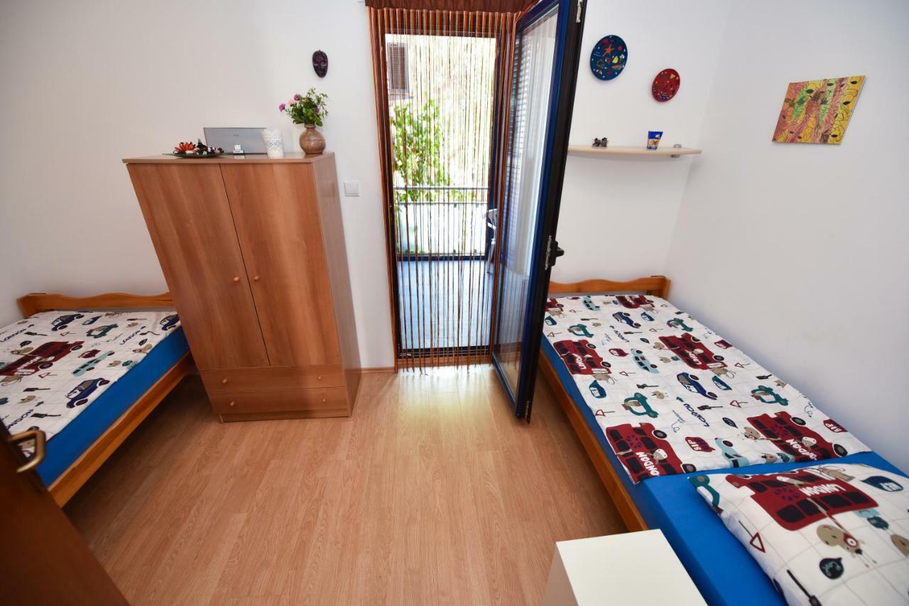 Apartments Enya Novalja Zewnętrze zdjęcie