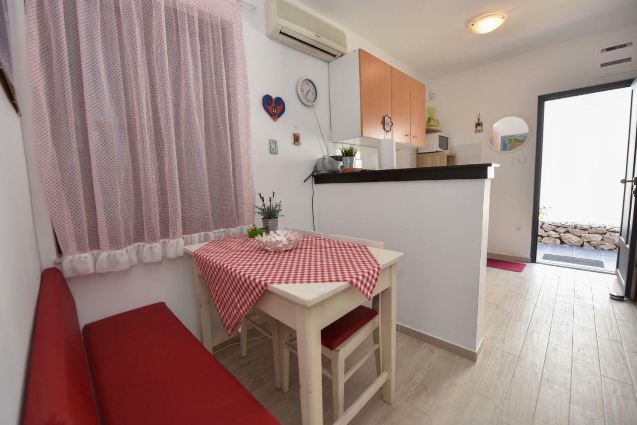 Apartments Enya Novalja Zewnętrze zdjęcie